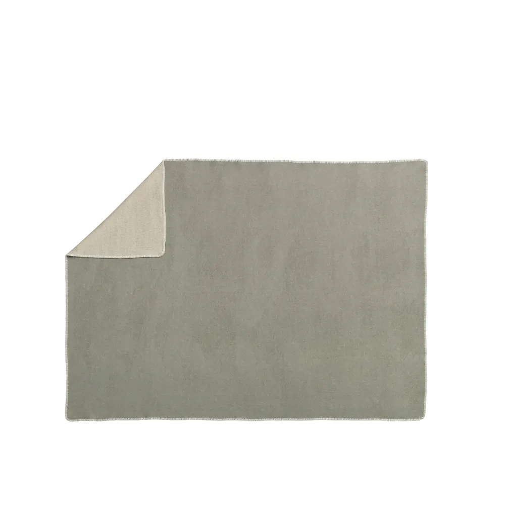Ylva pläd, dark linen/linen Pappelina