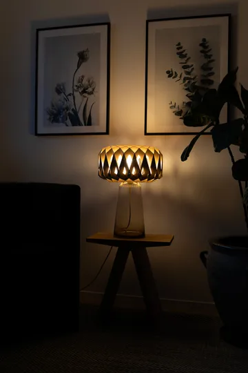 Signature 35 bordslampa - Amber-björk, Ø36,5x53 cm - Pilke