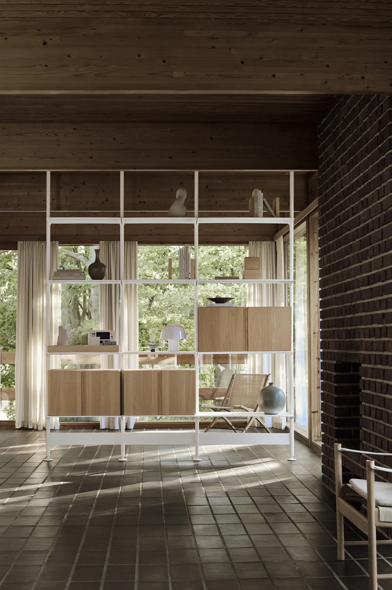 Pira G2 hyllsystem F C B White/Oak 240-247 cm Pira