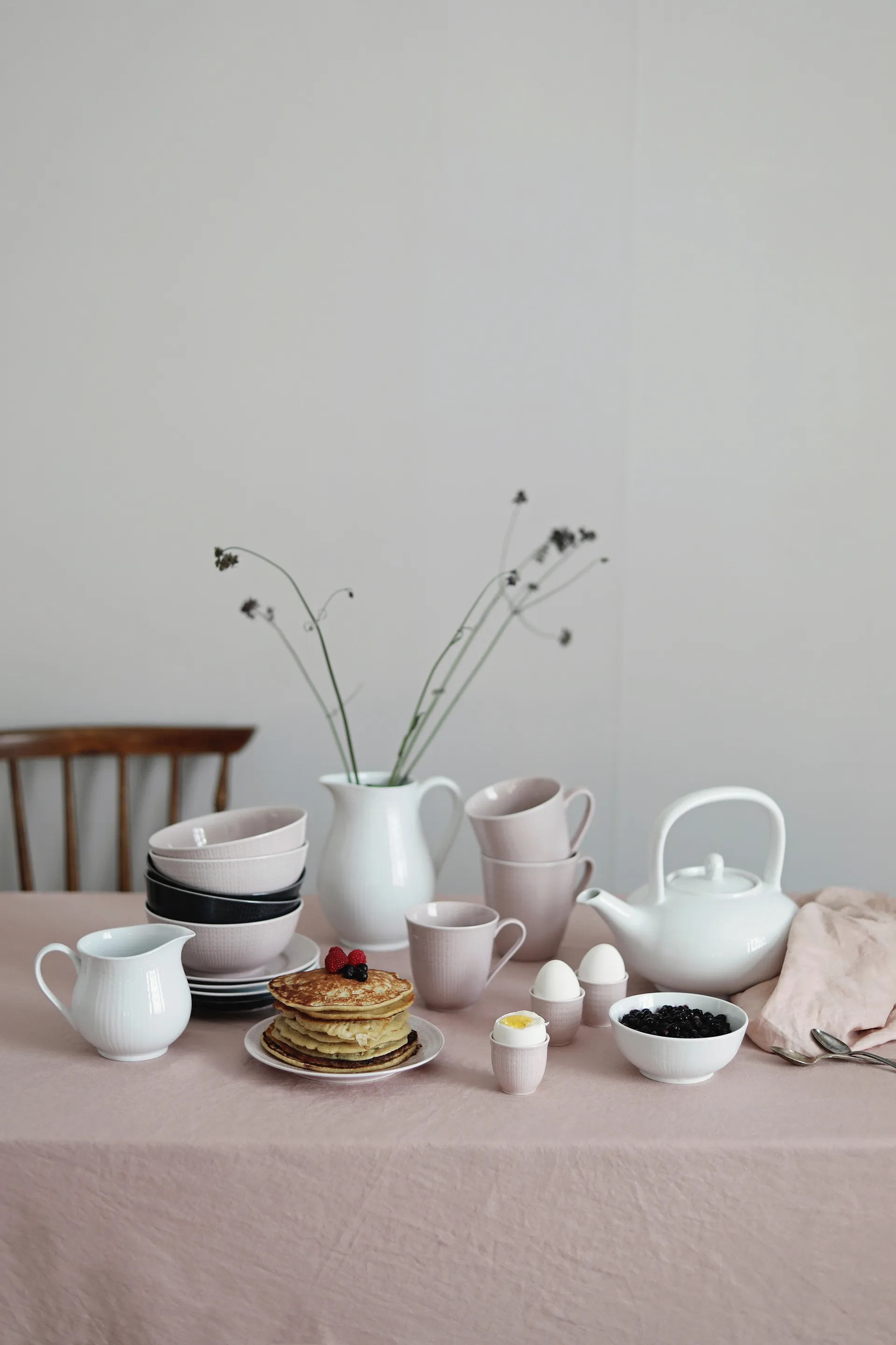 Swedish Grace äggkopp, ros (rosa) Rörstrand