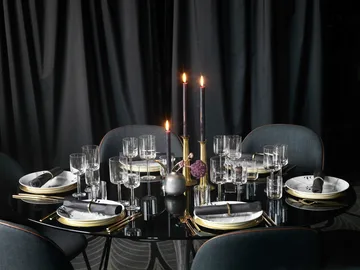 Black Fluted Mega tallrik 2 - Ø 27 cm - Royal Copenhagen