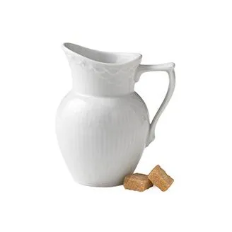 White Fluted Half Lace mjölkkanna - 17 cl - Royal Copenhagen