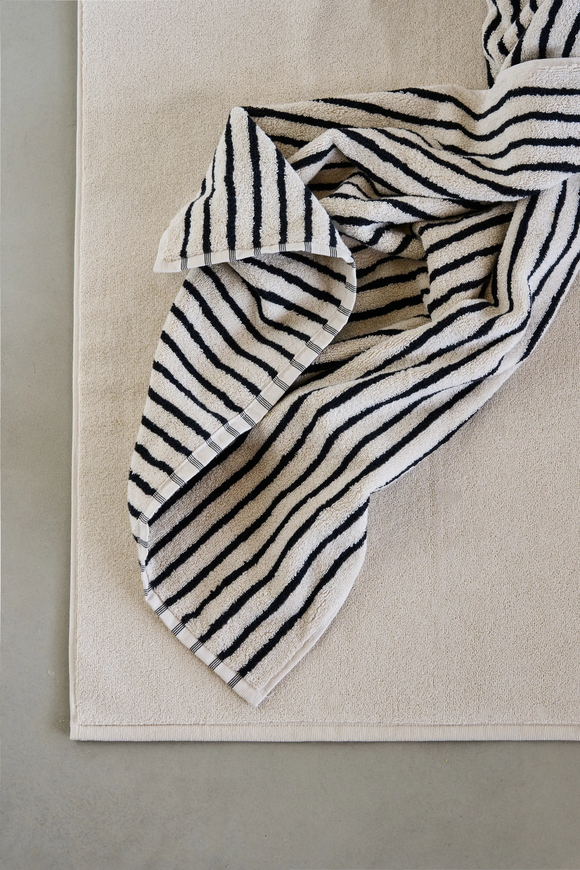 Drift badrumsmatta 50x70 cm, Vit Scandi Living