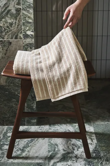 Drift handduk 50x70 cm - Beige-vit - Scandi Living