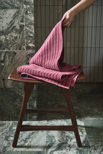 Drift handduk 50x70 cm - Rosa-röd - Scandi Living