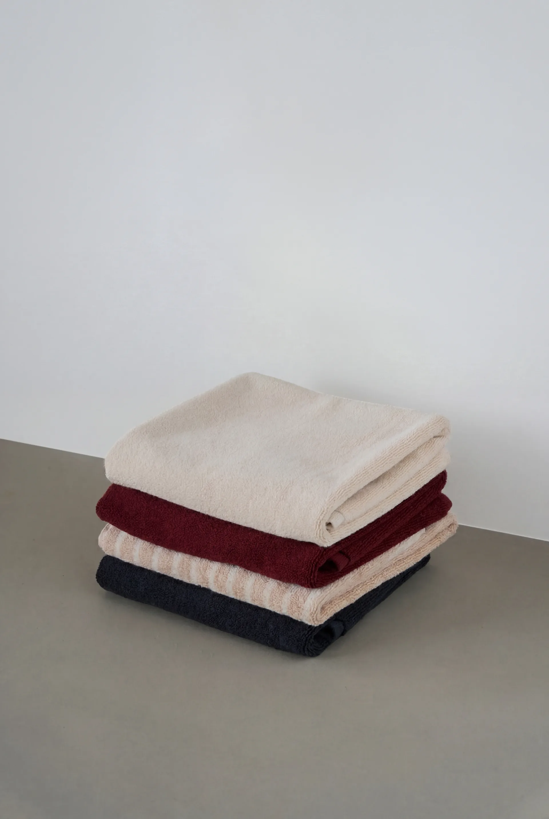 Drift handduk 50x70 cm, Vit Scandi Living