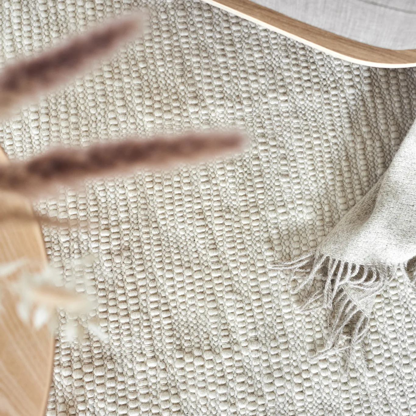 Pebble ullmatta vit, 80x240 cm Scandi Living
