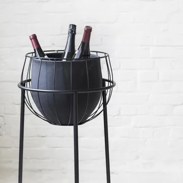 Serax kruka med blompiedestal - Black - Serax