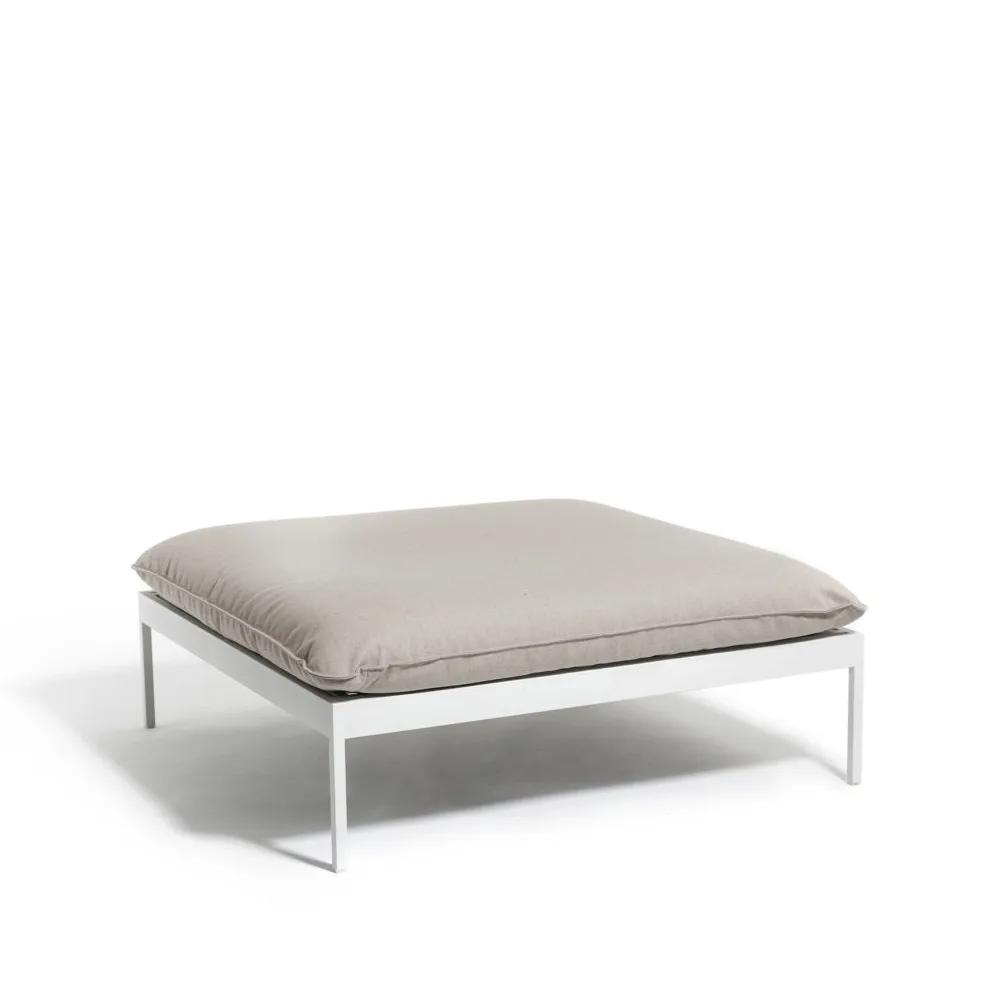 Bönan fotpall, Light grey-ljusgrå aluminium Skargaarden