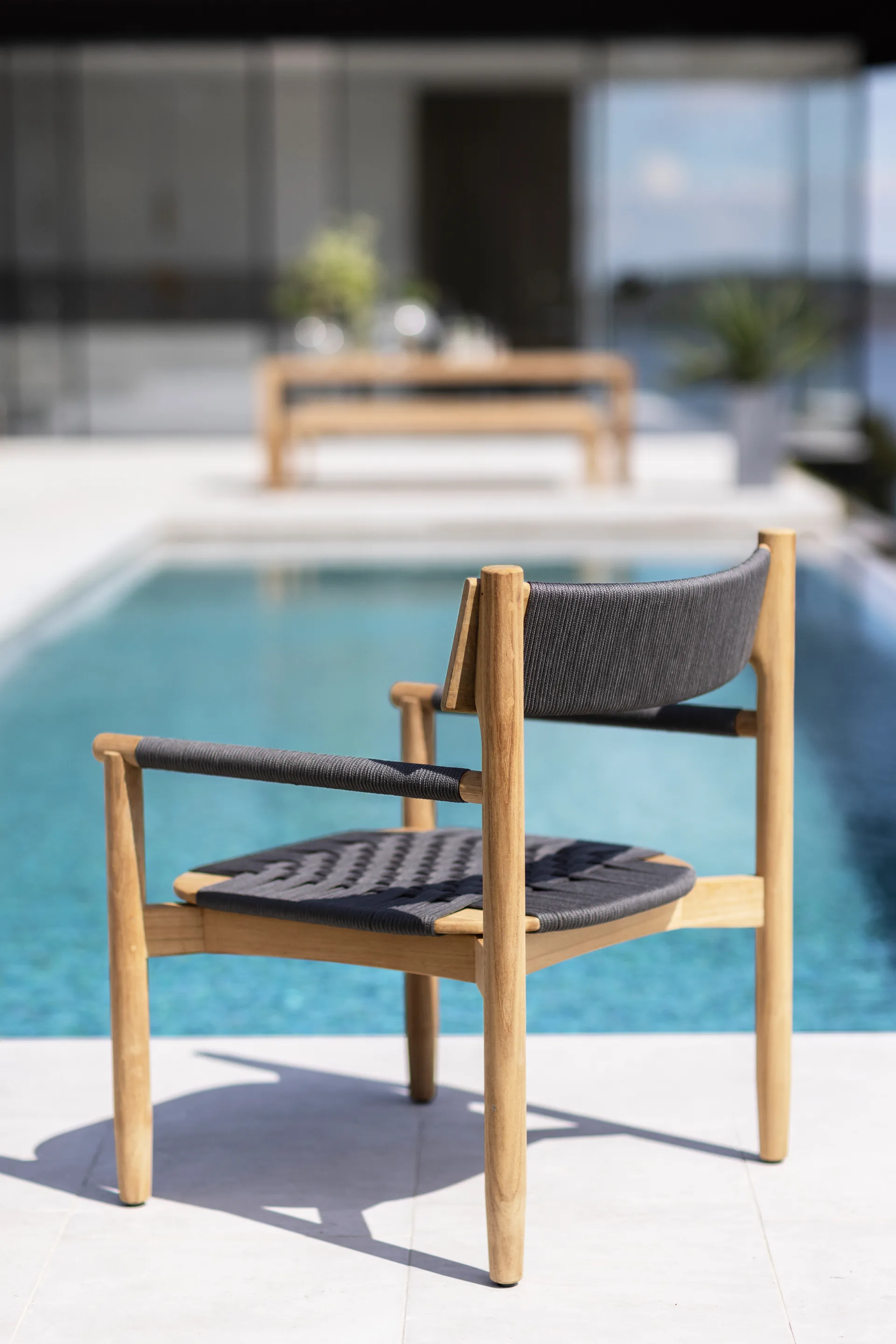 Koster loungestol, Teak-mörkgrå Skargaarden