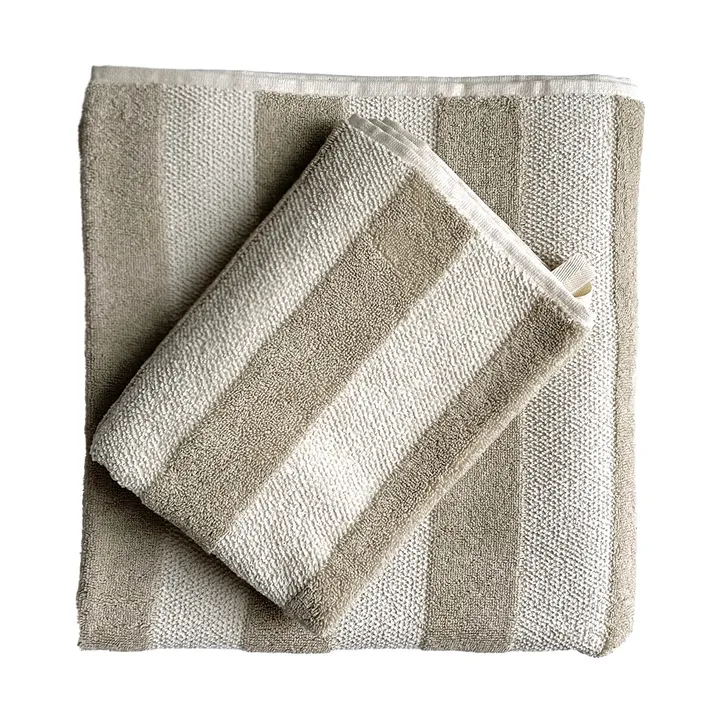 Cleo handduk 50x70 cm - Beige - Tell Me More