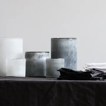 Frost ljuslykta M - Grå - Tell Me More