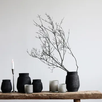 Lyric ljuslykta M - Warm grey - Tell Me More