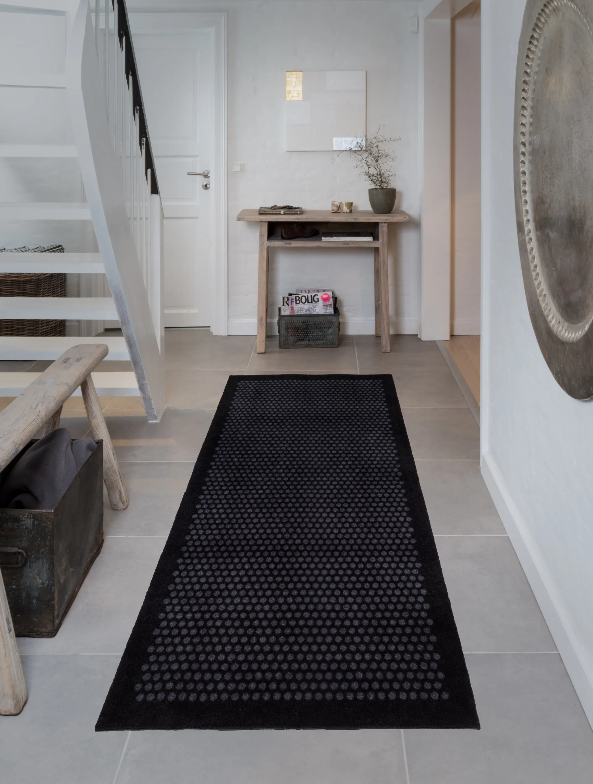 Dot gångmatta, Black, 90x200 cm tica copenhagen