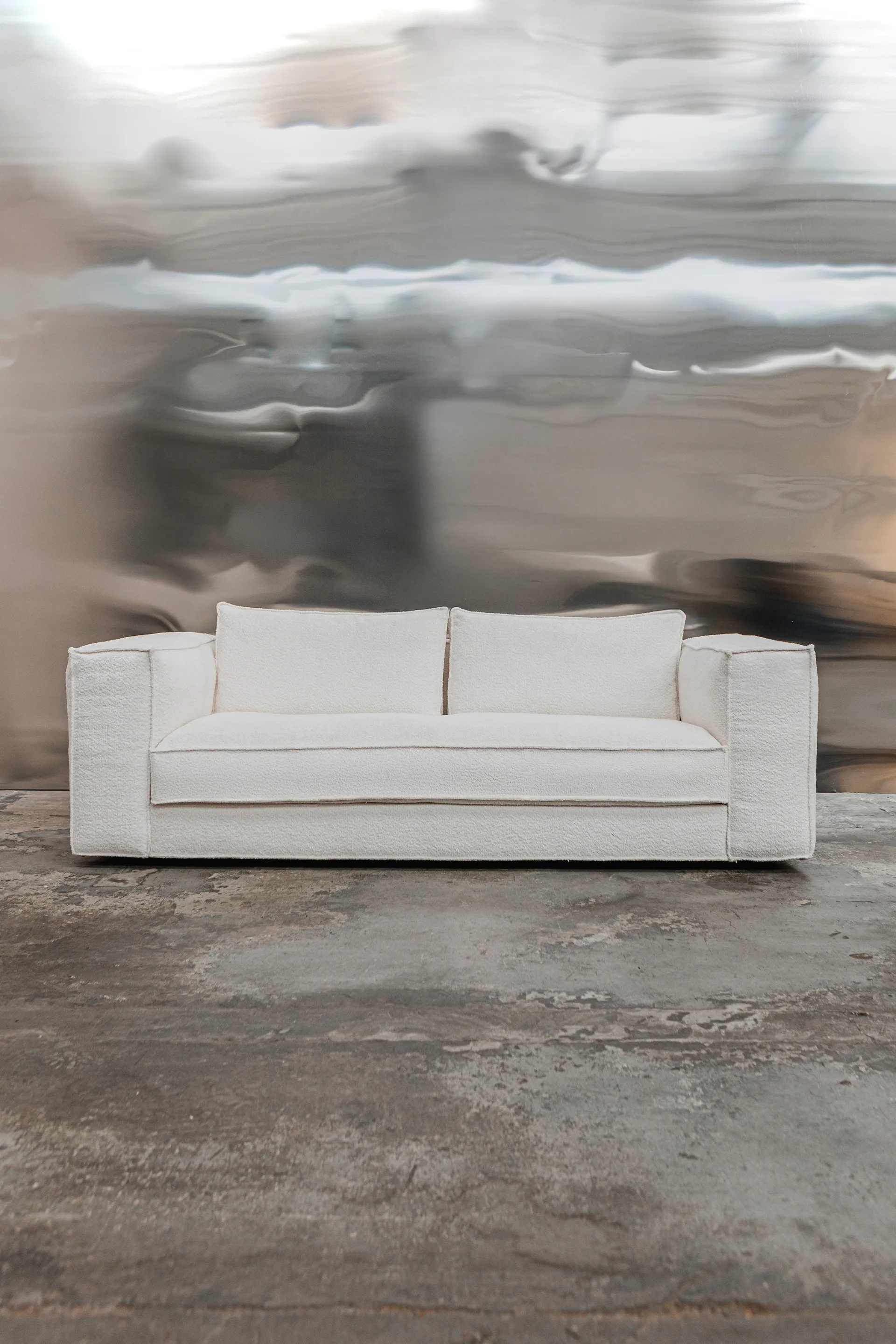 Klinge soffa, Bouclé soft off-white Tinted