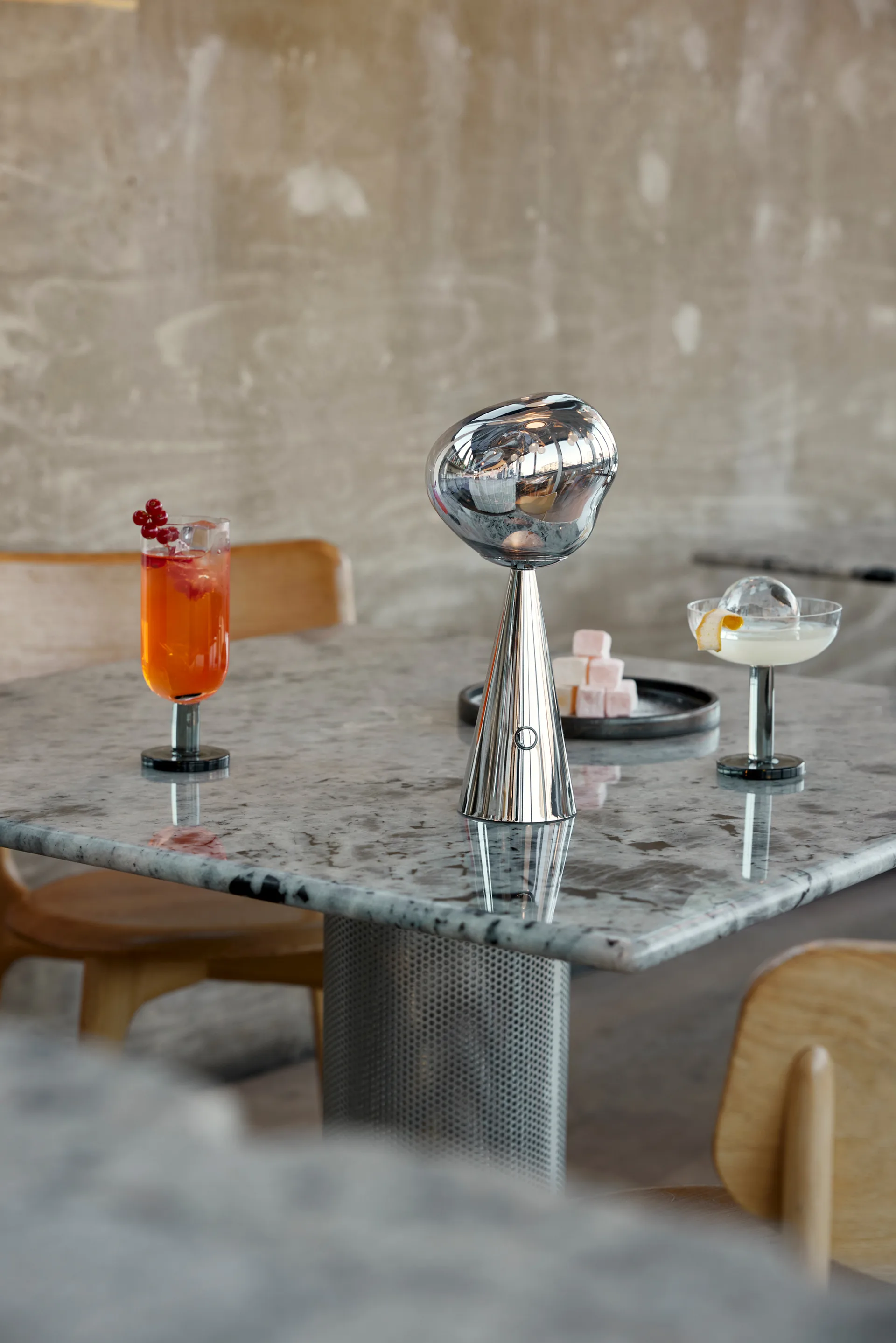 Melt portabel LED bordslampa 28,5 cm, Silver Tom Dixon