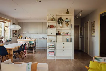 Portal bokhylla 123 cm - Off-white - TÔNN furniture