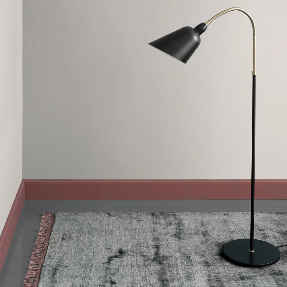 Bellevue AJ7 Golvlampa, black/steel &Tradition