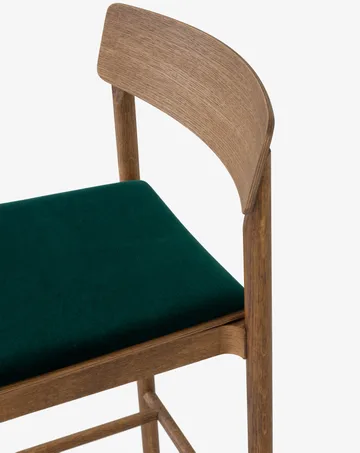 Betty TK17 Bar Chair barstol 75 cm - Gentle 0973-rökt ek - &Tradition