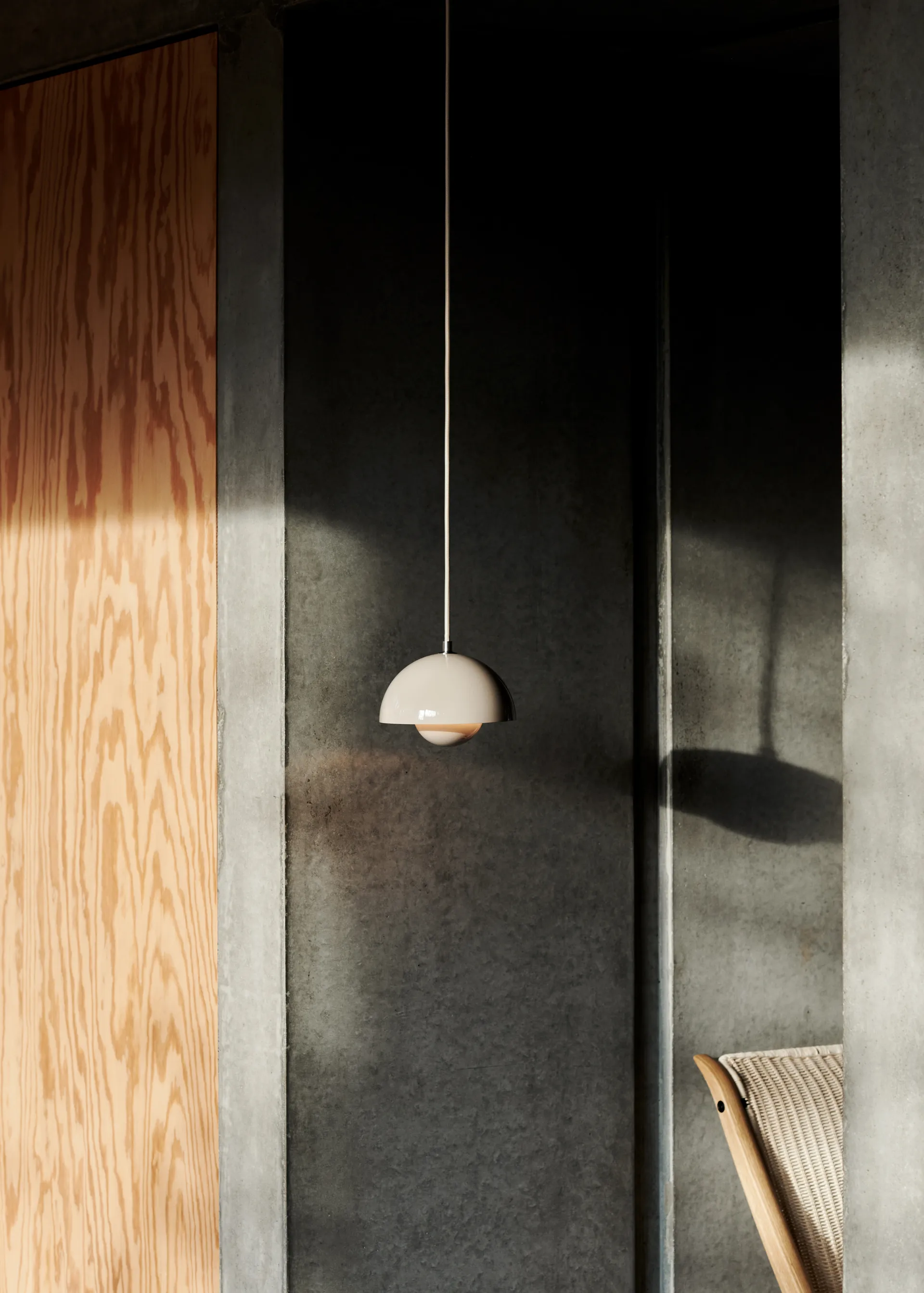 Flowerpot VP10 pendel, Grå-beige &Tradition