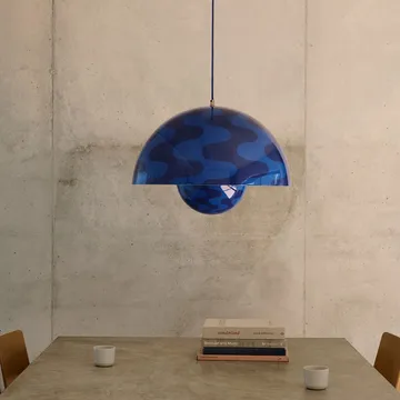 Flowerpot VP2 pendel stor - Cobalt blue-Twilight blue - &Tradition