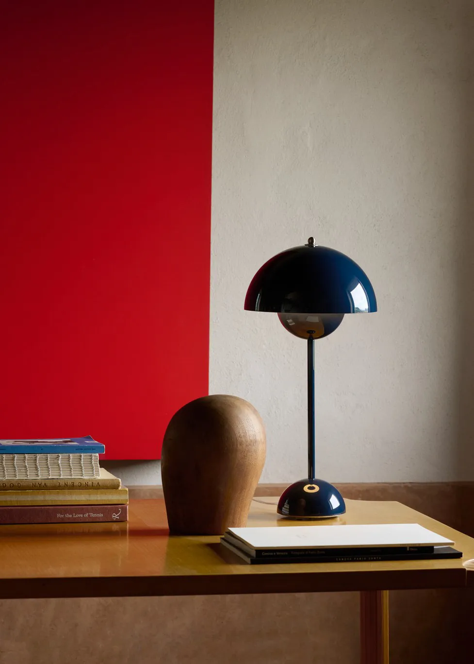 Flowerpot VP3 bordslampa, Steel blue &Tradition