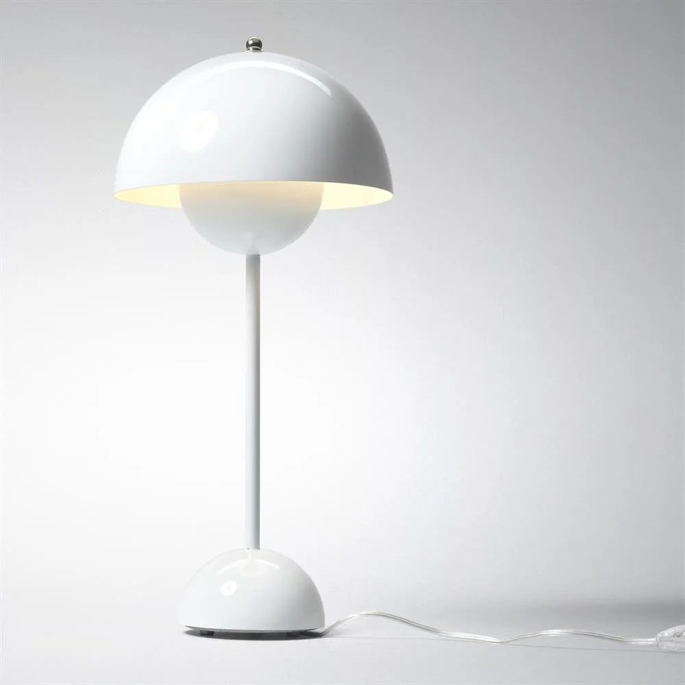 Flowerpot VP3 bordslampa, Vit &Tradition
