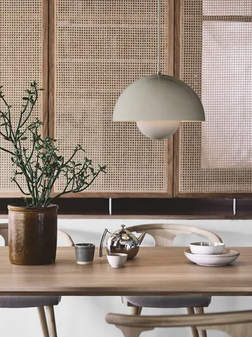 Flowerpot VP7 pendel - Beige-röd - &Tradition