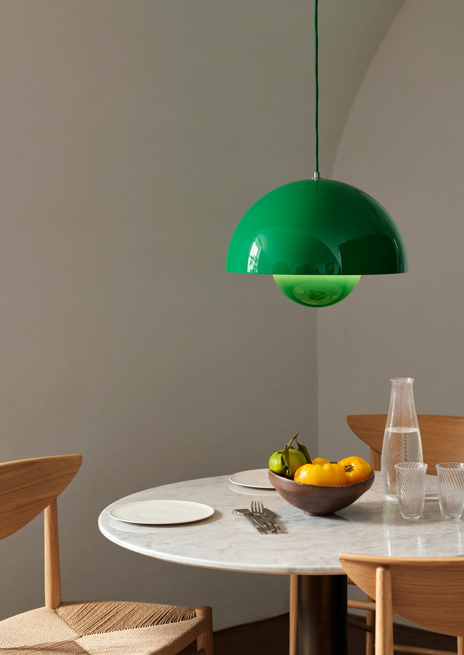 Flowerpot VP7 pendel, Signal green &Tradition