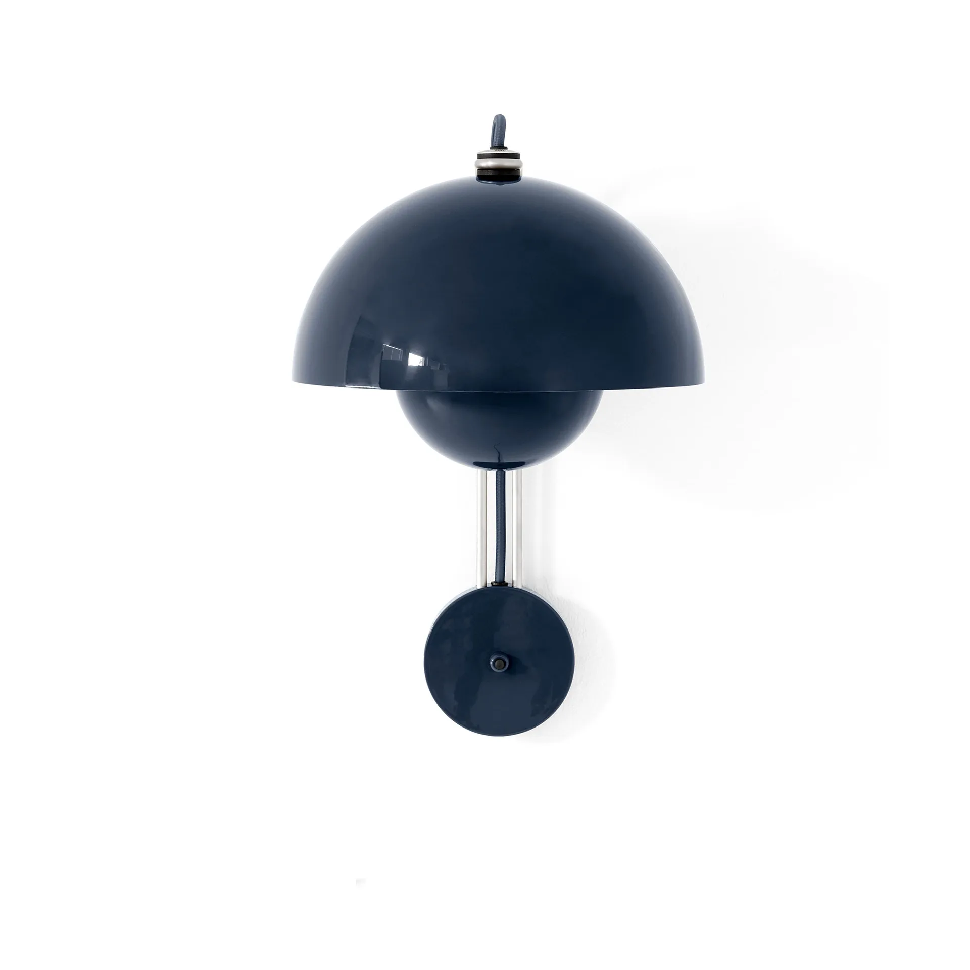 Flowerpot VP8 vägglampa, Steel blue &Tradition