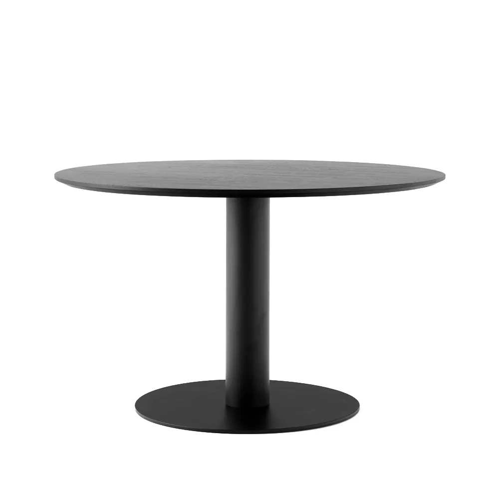 In Between SK12 matbord, svartlackad ek, mattsvart metallstativ &Tradition