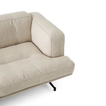 Inland AV22 soffa 2-sits - Clay 0011-warm black - &Tradition
