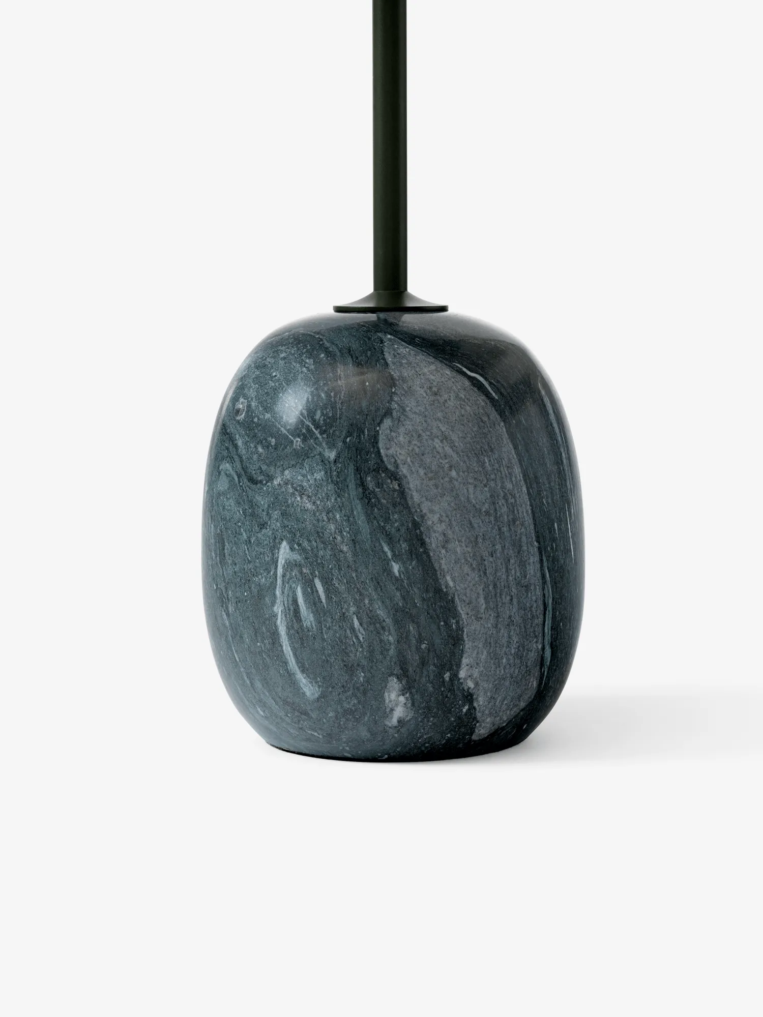 Lato LN9 sidobord, Deep green-verde grigio, 40x50x45 cm &Tradition