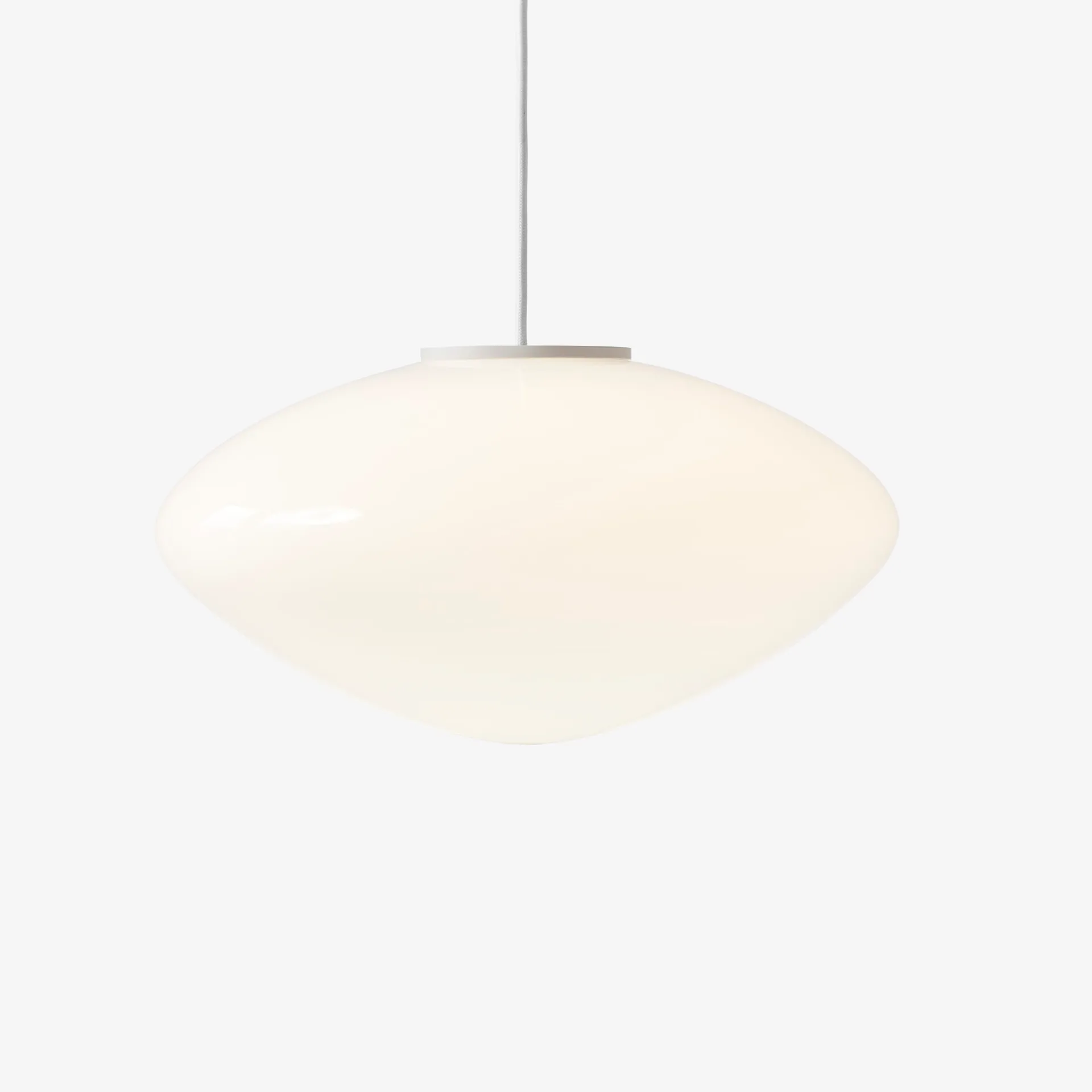 Mist AP16 taklampa Ø37 cm, Matt White, Glass &Tradition