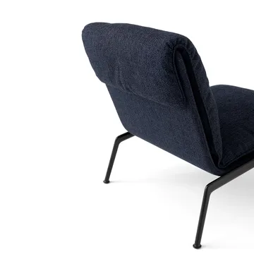 Muno LN18 loungefåtölj - Warm black-Ecriture 0780 - &Tradition
