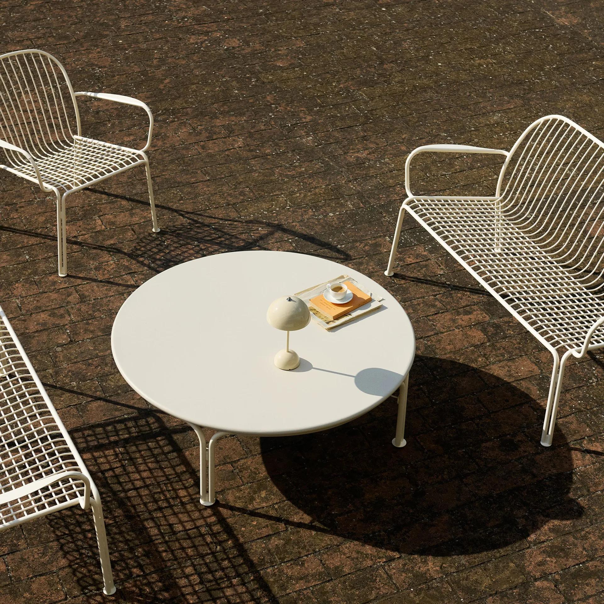 Thorvald SC110 loungesoffa, Ivory, 143 cm &Tradition