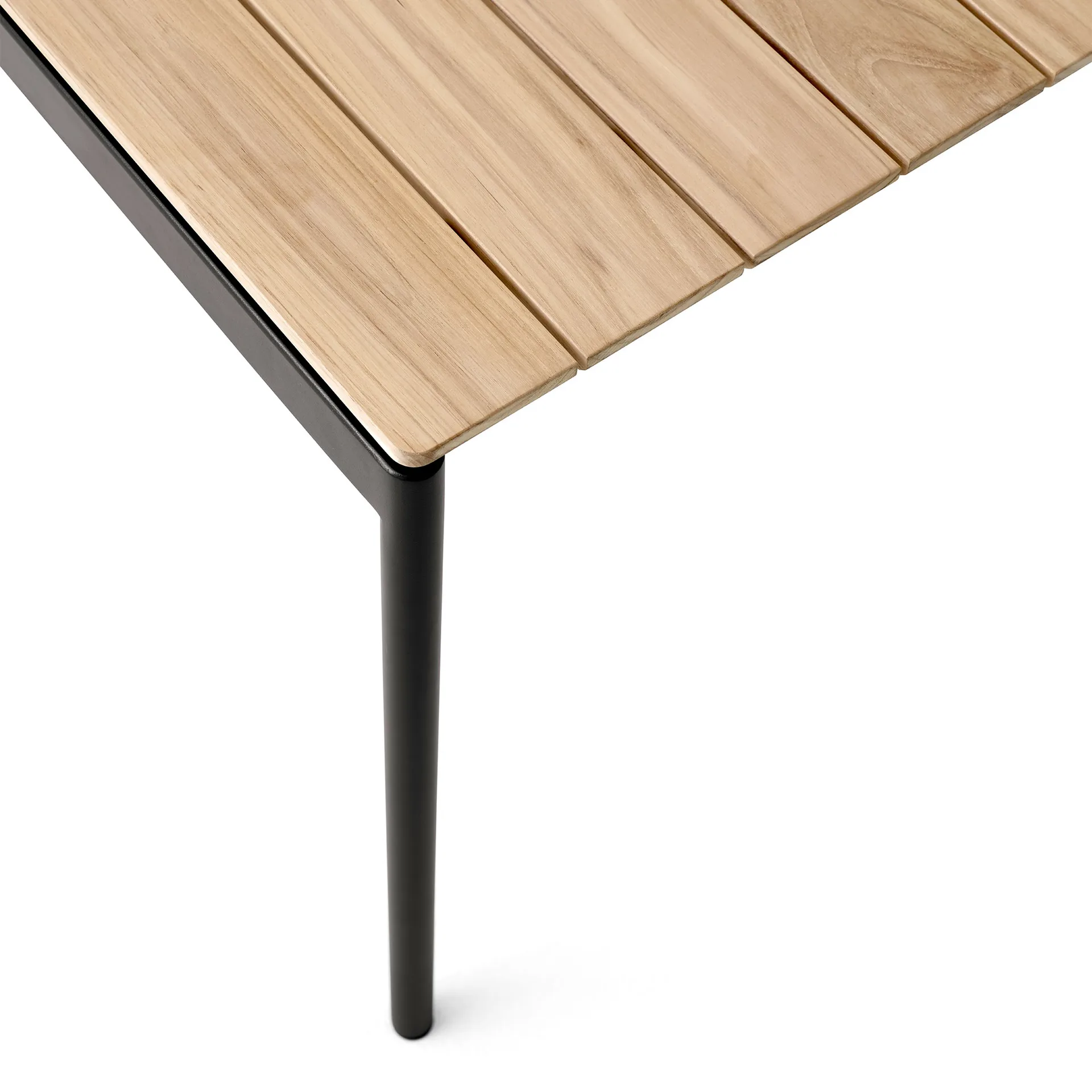 Ville AV26 bord large 220x90 cm, Warm black &Tradition