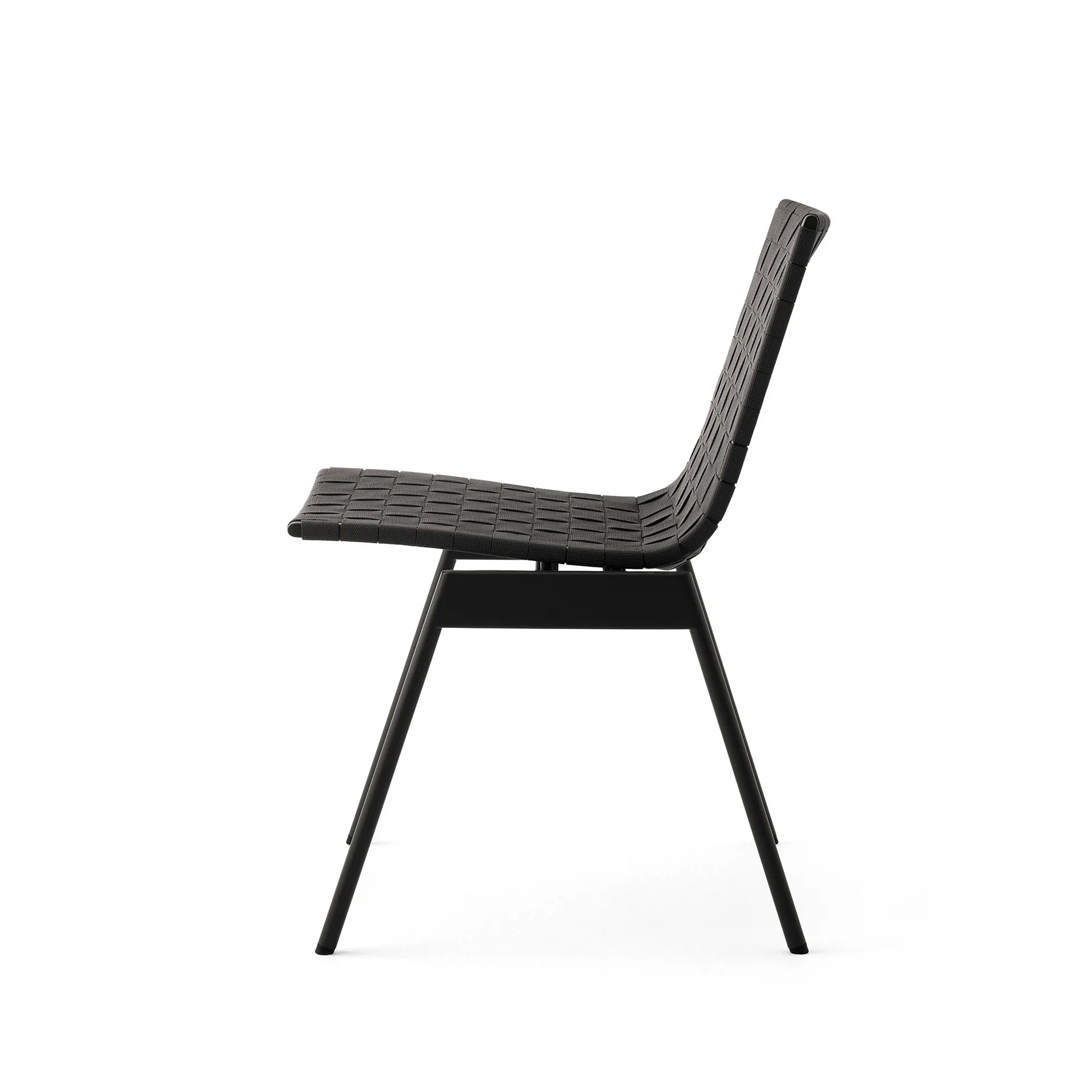Ville Outdoor AV33 stol, Warm black &Tradition