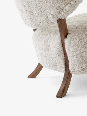 Wulff Lounge Chair ATD2 fåtölj - Oljad valnöt-Moonlight - &Tradition