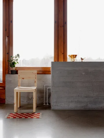 001 Dining Chair stol - Matt oljevaxad furu - Vaarnii