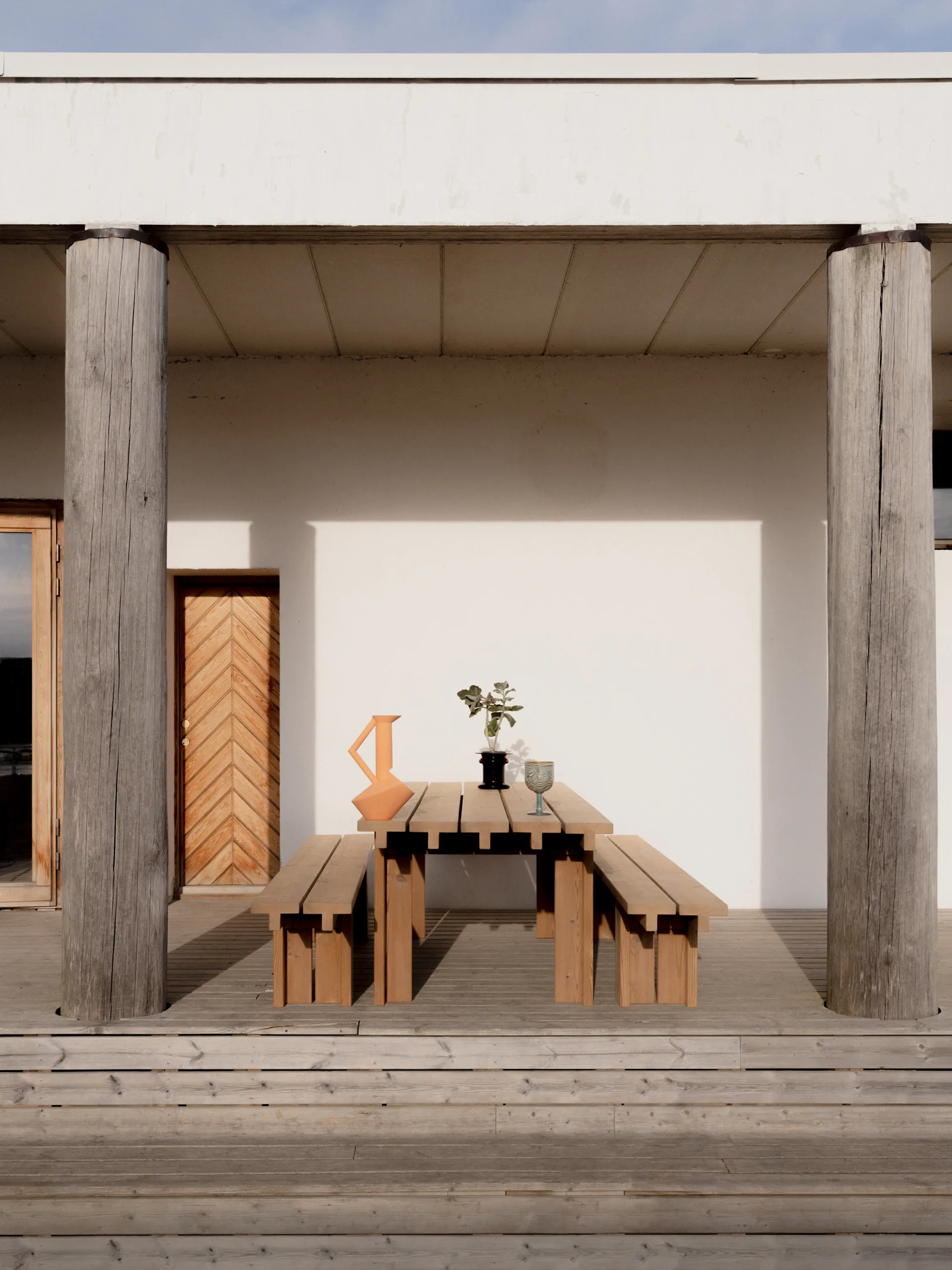 013 Osa Outdoor Bench bänk, Värmebehandlad furu, 182x37x49 cm Vaarnii