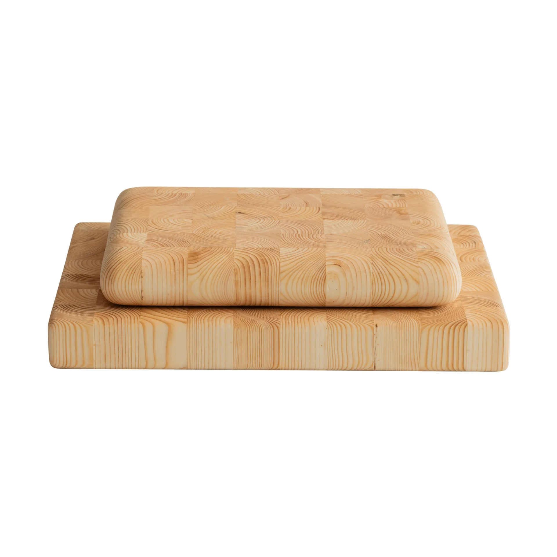 019 Syy Chopping Board skärbräda, Oljevaxad furu, large 31x43x5 cm Vaarnii