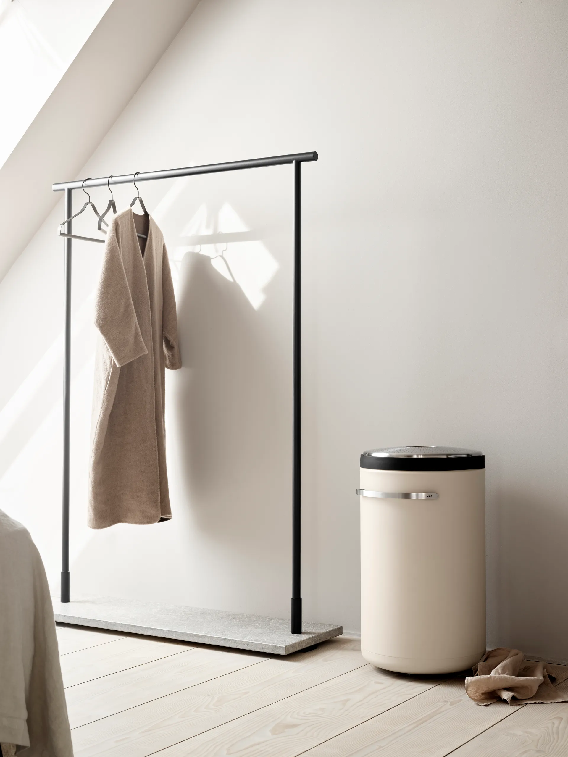 Vipp441 tvättkorg Ø39x69 cm, Matt beige Vipp