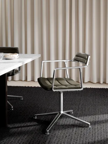 Vipp452 Swivel kontorsstol med hjul - Pol. aluminium-bosco green - Vipp