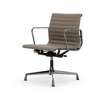 EA132 Aluminium Chair kontorsstol felt glides - 71 sand leather L20-polished - Vitra