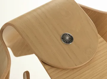 Eames elephant pall/dekoration - Natural laquered chestnut - Vitra