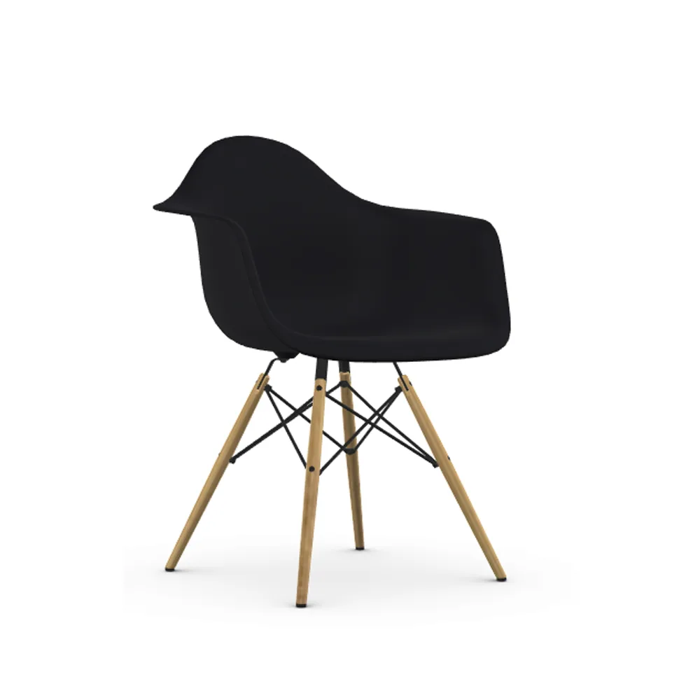 Eames Plastic Armchair RE DAW stol, 12 deep black-golden maple Vitra