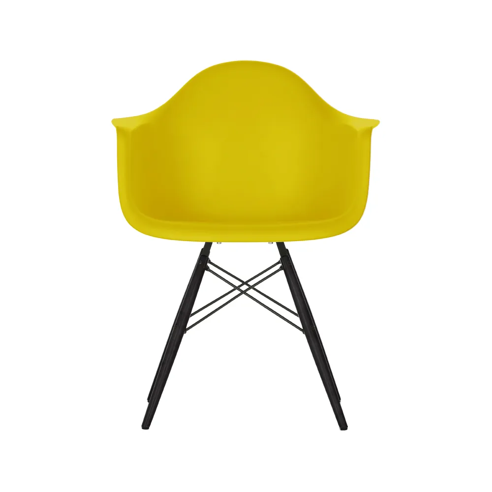 Eames Plastic Armchair RE DAW stol, 34 mustard-black maple Vitra