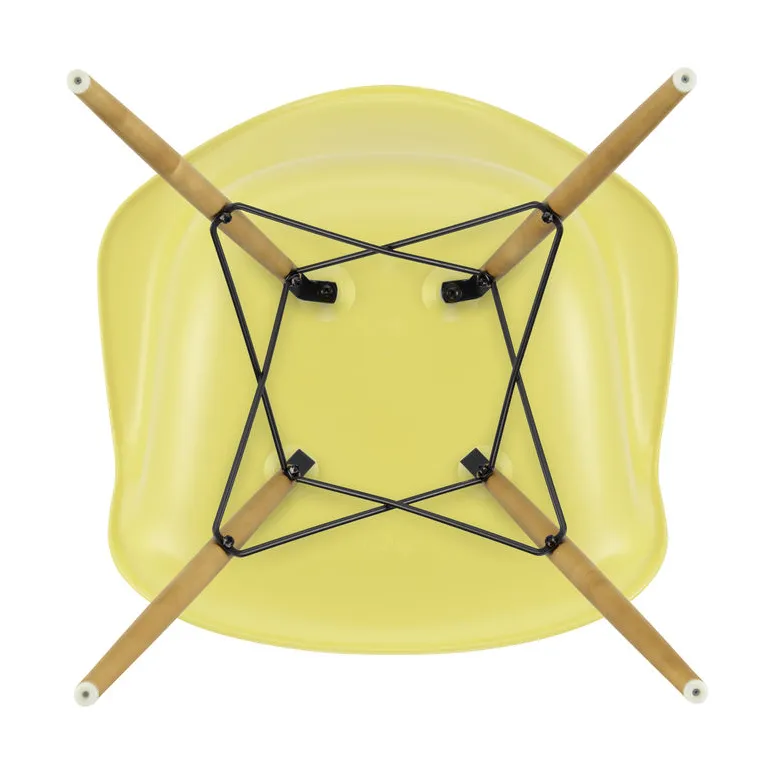 Eames Plastic Armchair RE DAW stol, 92 citron-golden maple Vitra
