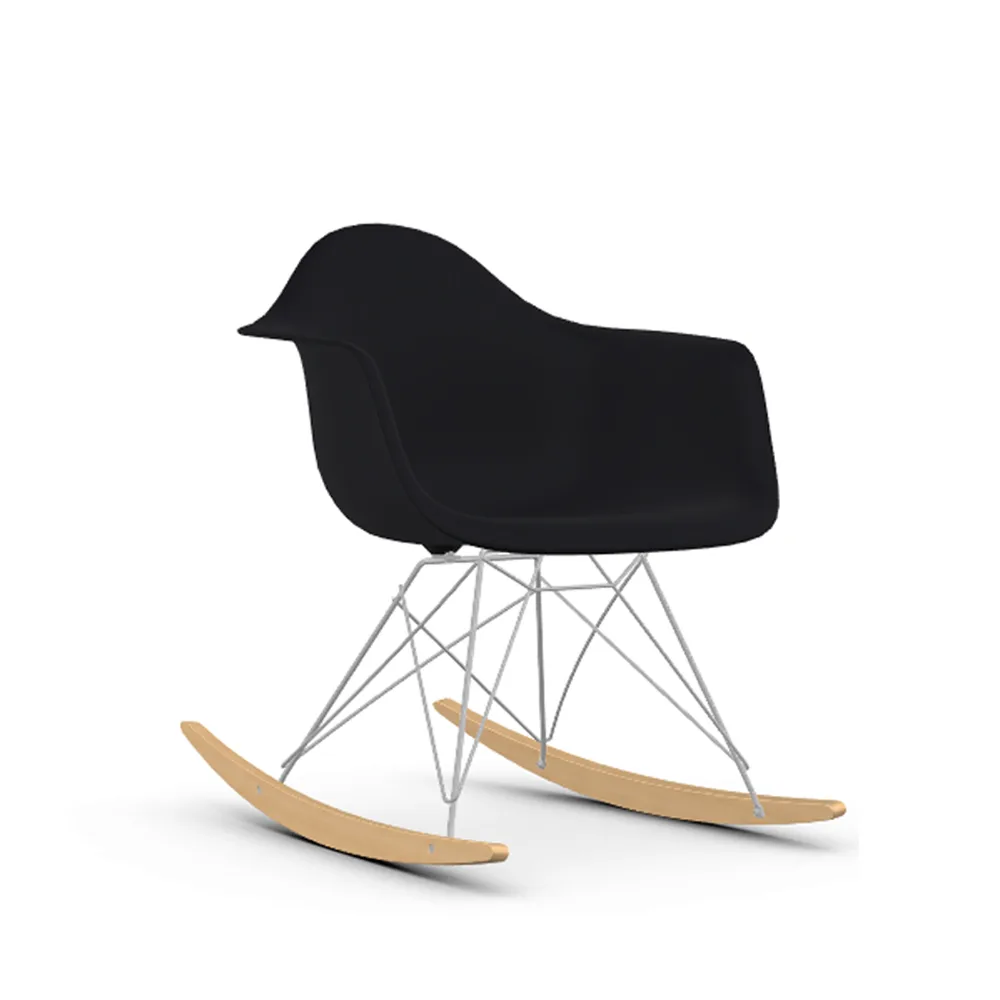 Eames Plastic Armchair RE RAR gungstol, 12 deep black-chrome-golden maple Vitra